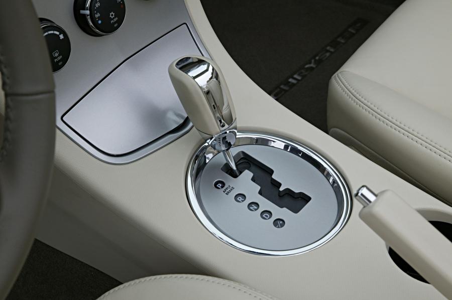  Chrysler Sebring Convertible 2008 года  (фото 50 из 150)